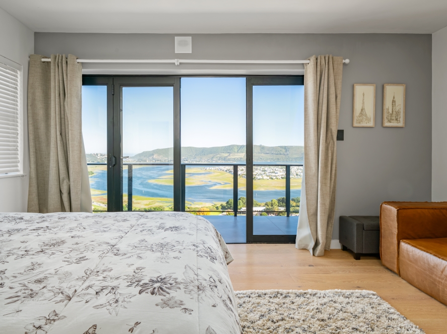 6 Bedroom Property for Sale in Old Place Western Cape